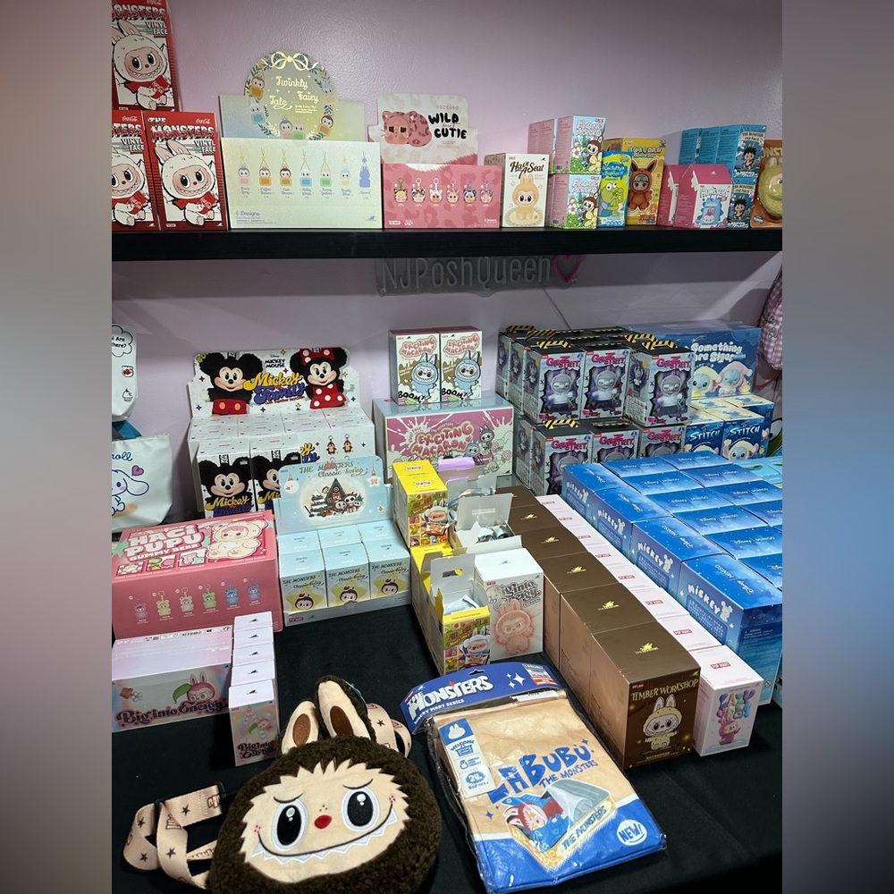 POP MART & MINISO 🌻 LIVE SHOW REMINDER - Picture 5 of 10